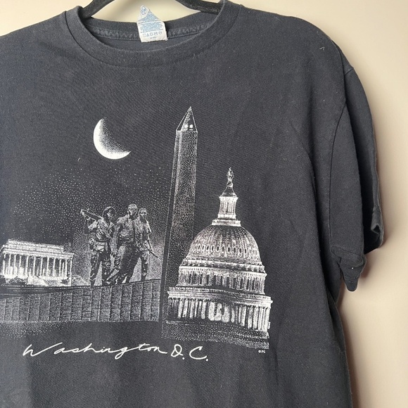 Delta Black Washington DC White House Graphic Short Sleeve T-Shirt Medium - Picture 1 of 7